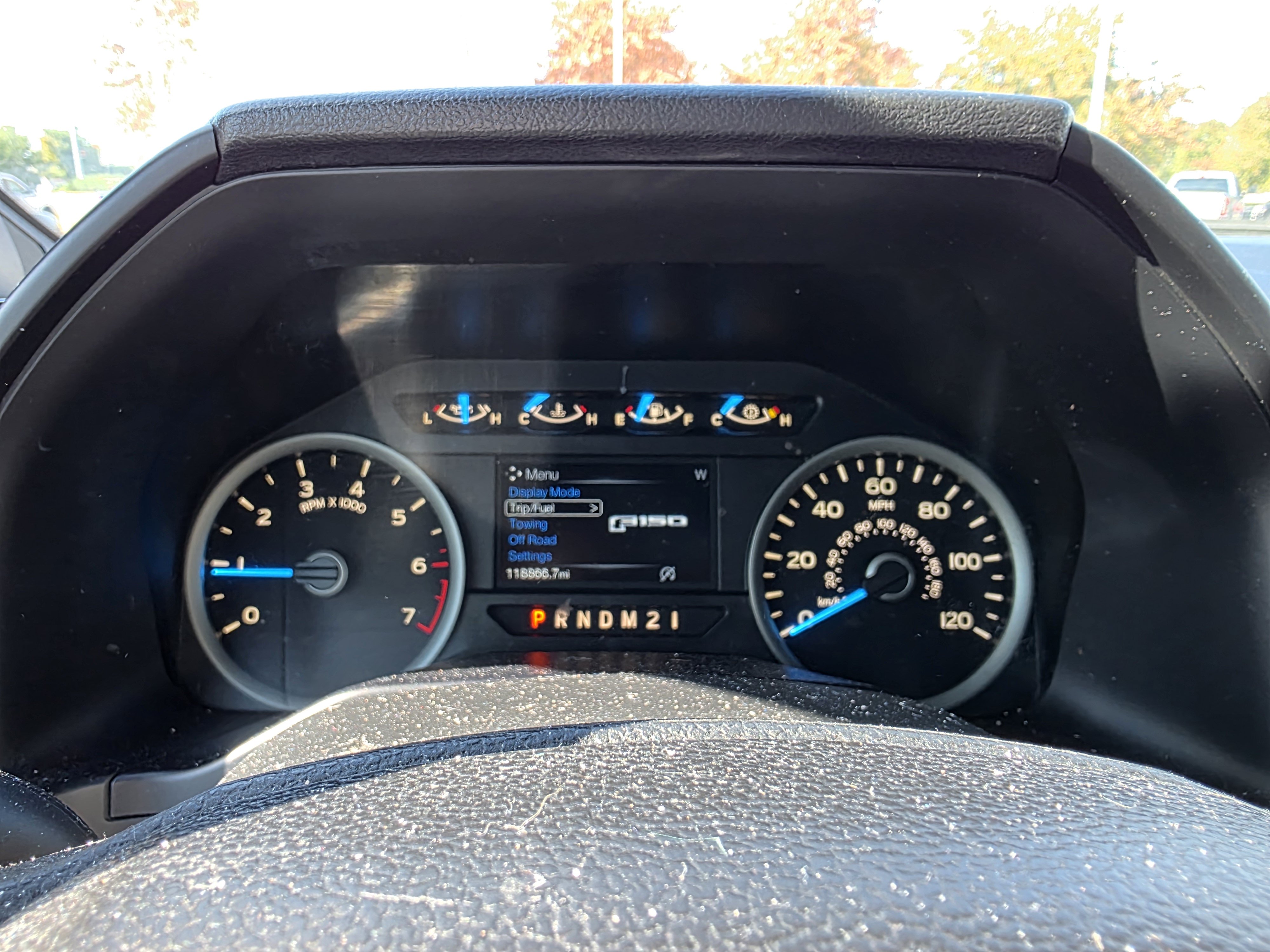 Used 2017 Ford F150 XLT w/ Equipment Group 302A Luxury AWD/4WD image 17