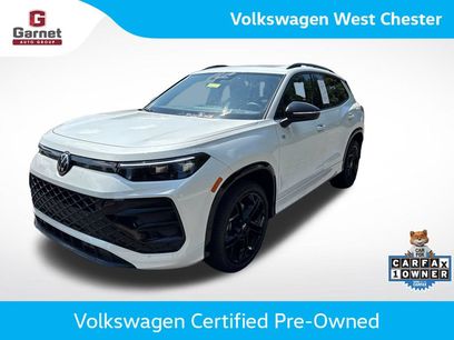 Certified 2025 Volkswagen Tiguan SE R-Line