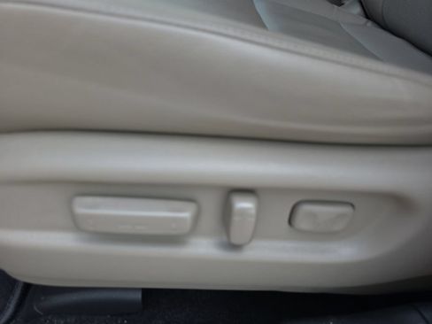 Used 2023 Honda Ridgeline RTL-E image 11