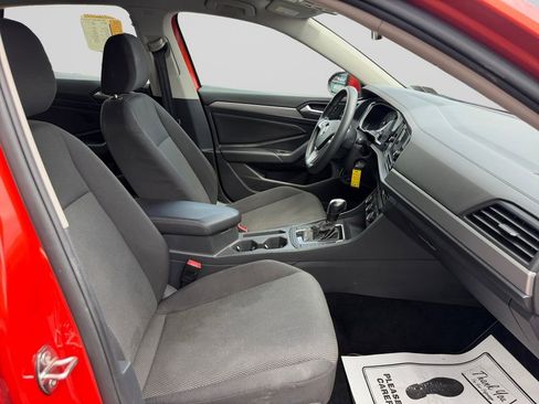 Used 2019 Volkswagen Jetta S w/ Driver Assistance Package FWD image 17