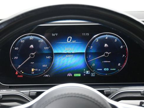 Used 2023 Mercedes-Benz Maybach GLS 600 4MATIC image 11