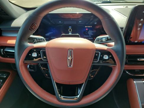 Certified 2025 Lincoln Aviator Reserve w/ Jet Appearance Package AWD/4WD image 24