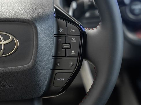 New 2026 Toyota Prius Plug-In Hybrid FWD image 28