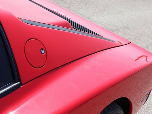 Used 1987 Ferrari Testarossa image 21