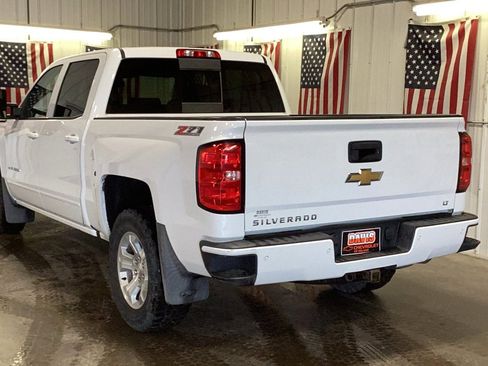Used 2017 Chevrolet Silverado 1500 LT w/ All Star Edition AWD/4WD image 4