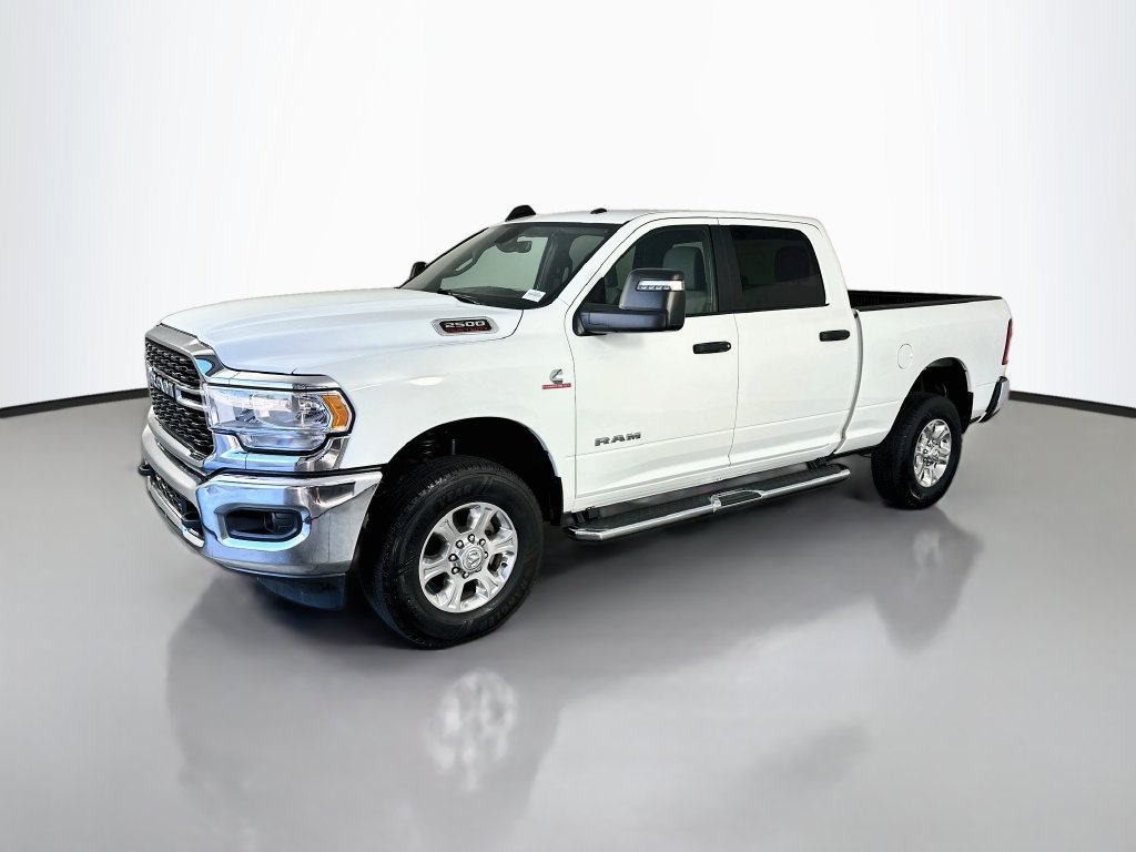 Used 2024 RAM 2500 Big Horn AWD/4WD image 3