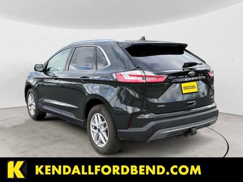 Used 2023 Ford Edge SEL w/ Convenience Package image 3