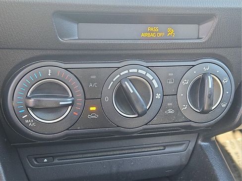 Used 2014 MAZDA MAZDA3 i Touring w/ Moonroof Package 1 image 17