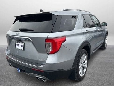 Used 2022 Ford Explorer Platinum w/ Equipment Group 601A image 7