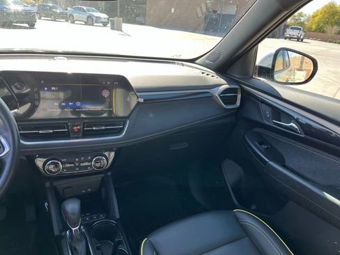 Used 2024 Chevrolet TrailBlazer ACTIV w/ Convenience Package image 12