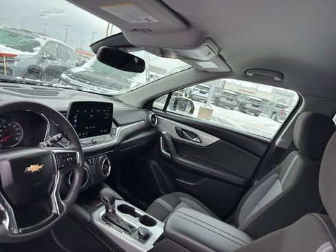 Used 2023 Chevrolet Blazer LT w/ Convenience Package image 25