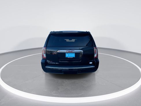 Used 2019 GMC Yukon XL Denali w/ Denali Ultimate Package image 7