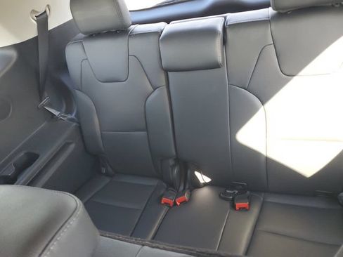 Used 2023 Kia Telluride SX Prestige AWD/4WD image 10