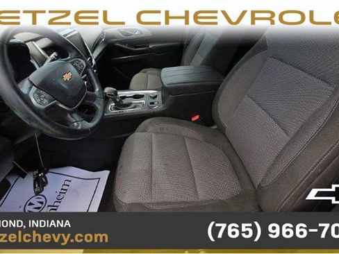 Used 2023 Chevrolet Traverse LT w/ LPO, Cargo Package AWD/4WD image 3