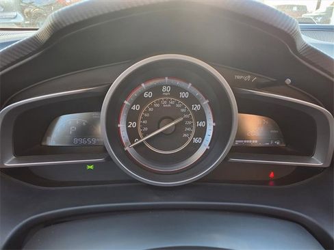 Used 2014 MAZDA MAZDA3 i Touring w/ Technology Package image 10