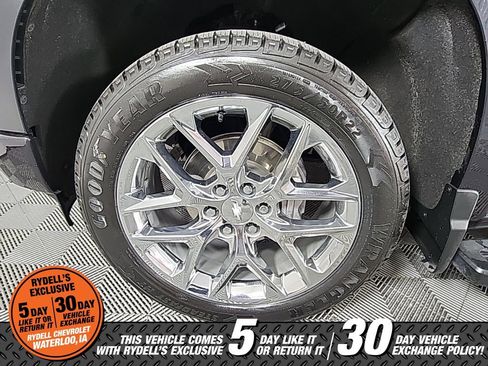 Certified 2023 Chevrolet Silverado 1500 High Country image 14