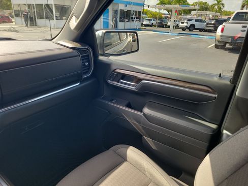 Used 2024 Chevrolet Silverado 1500 LT AWD/4WD image 13