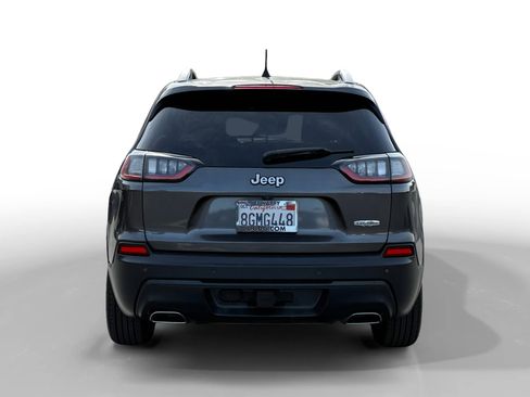 Used 2019 Jeep Cherokee Latitude Plus w/ Comfort/Convenience Group image 4