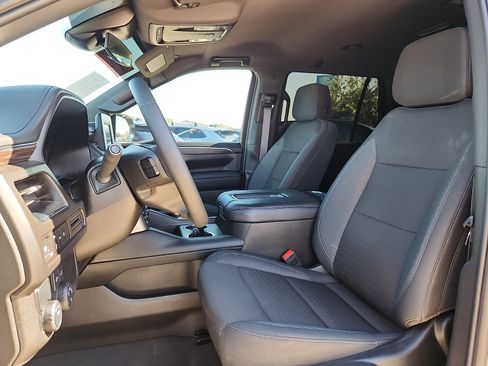 Used 2024 Chevrolet Tahoe LS RWD image 13