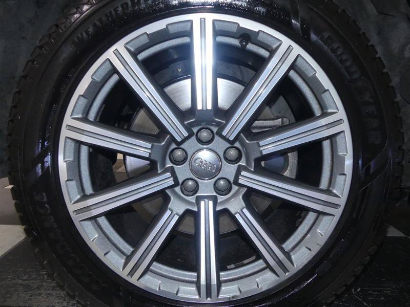 Used 2018 Audi Q7 3.0T Premium Plus w/ Premium Plus Package AWD/4WD image 34