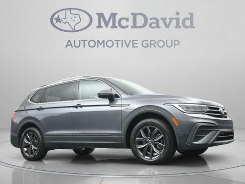 Used 2023 Volkswagen Tiguan SE FWD image 24