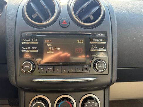 Used 2015 Nissan Rogue S w/ Convenience Package FWD image 10