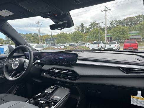 New 2026 Buick Enclave Preferred w/ Power Package image 16