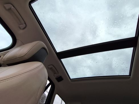 Used 2018 Land Rover Range Rover HSE image 27