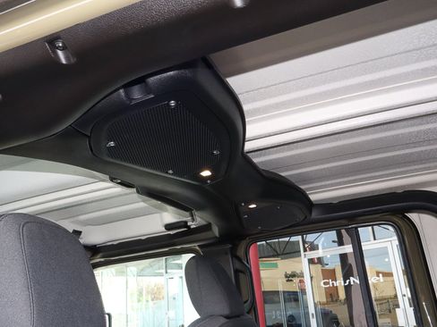 Used 2025 Jeep Gladiator Willys image 24