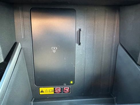 New 2025 Toyota Tundra Platinum image 19