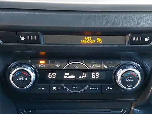 Used 2016 MAZDA MAZDA3 s Touring image 26