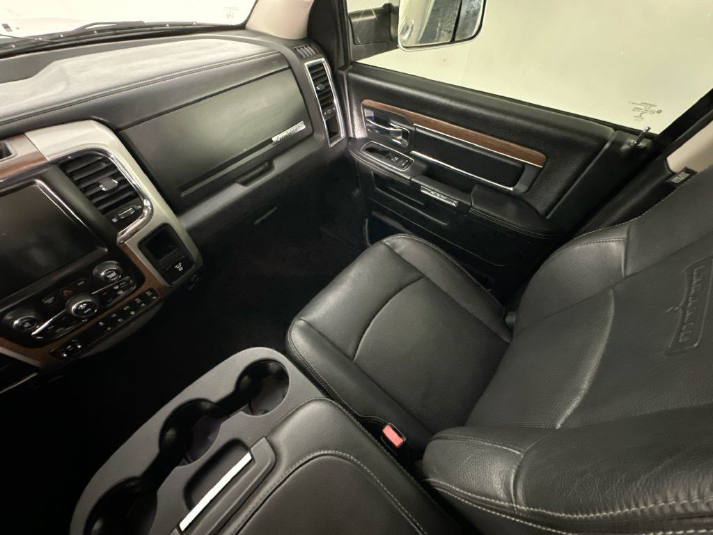 Used 2017 RAM 2500 Laramie AWD/4WD image 11