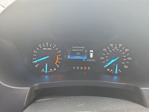 Used 2019 Ford Explorer XLT AWD/4WD image 26