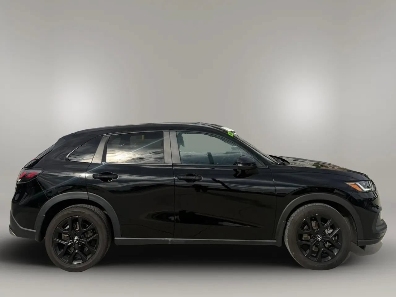 Used 2024 Honda HR-V Sport image 9