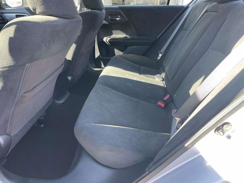 Used 2013 Honda Accord LX image 10