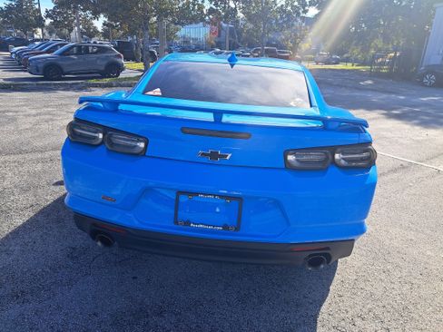 Used 2022 Chevrolet Camaro SS image 5