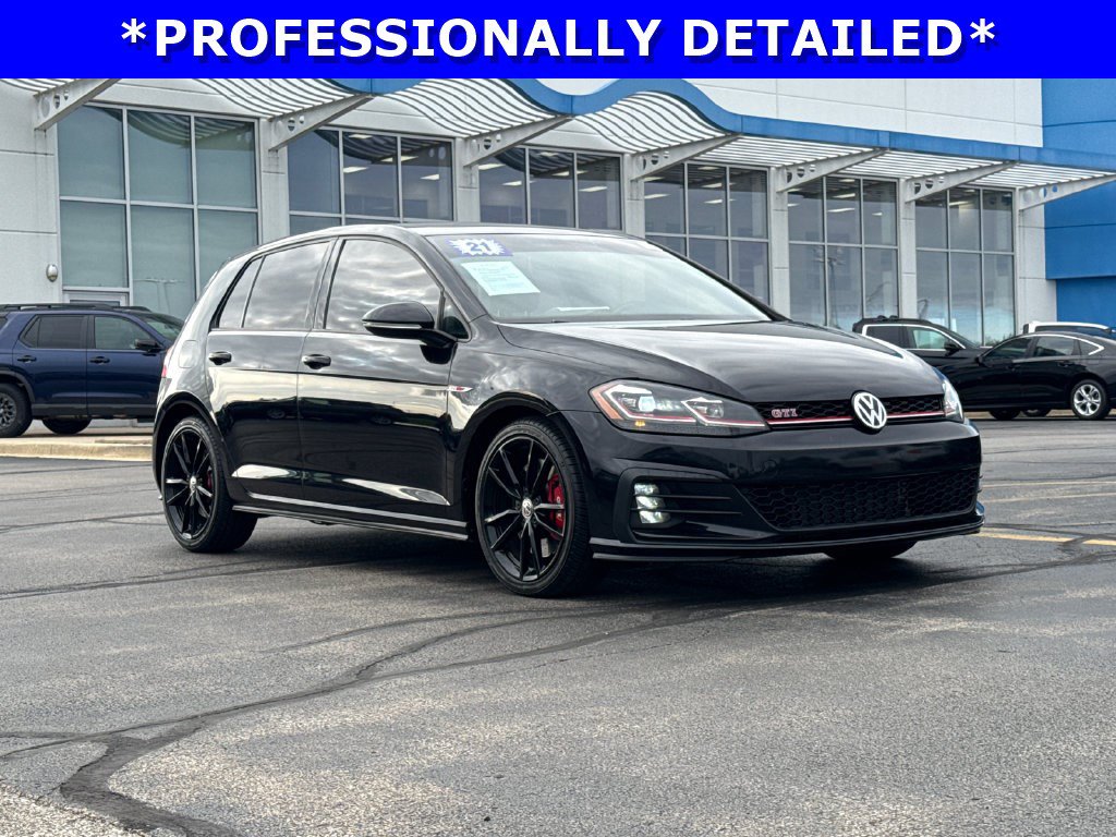 Used 2021 Volkswagen GTI SE FWD image 3