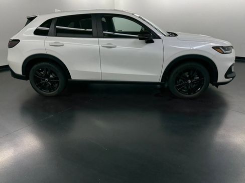 New 2026 Honda HR-V Sport image 8
