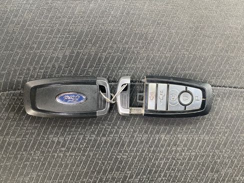 Used 2022 Ford F150 XLT w/ Equipment Group 302A High image 16