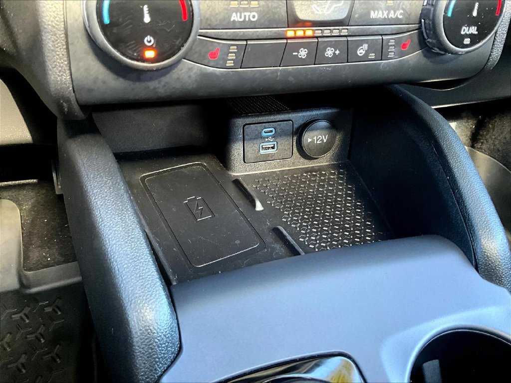 Used 2022 Ford Bronco Sport Outer Banks w/ Tech Package AWD/4WD image 18