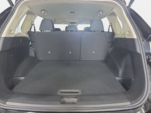 New 2026 Nissan Rogue SV FWD image 12