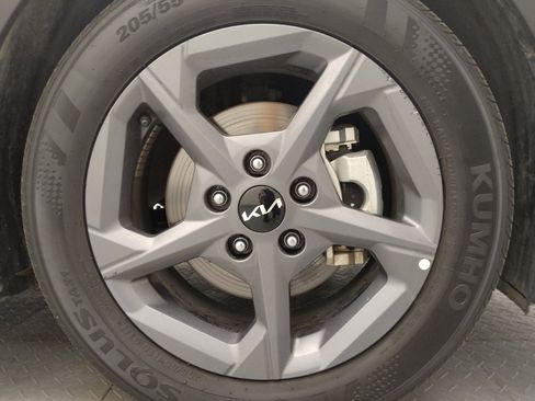 Used 2025 Kia K4 FWD image 31