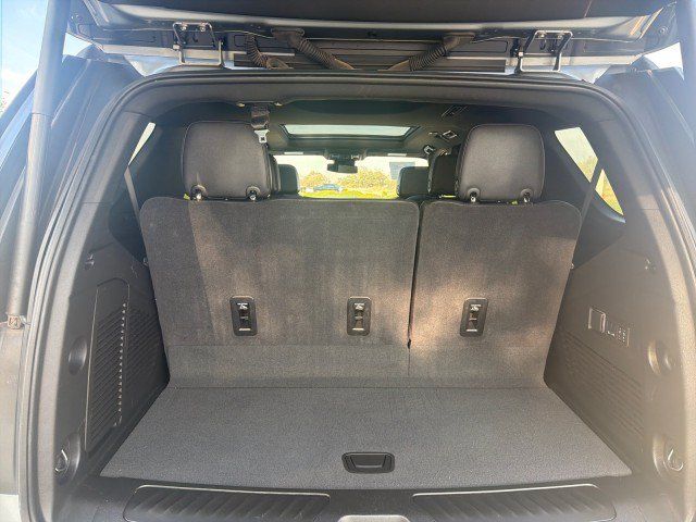 Used 2025 Chevrolet Tahoe LT w/ Comfort Package RWD image 14