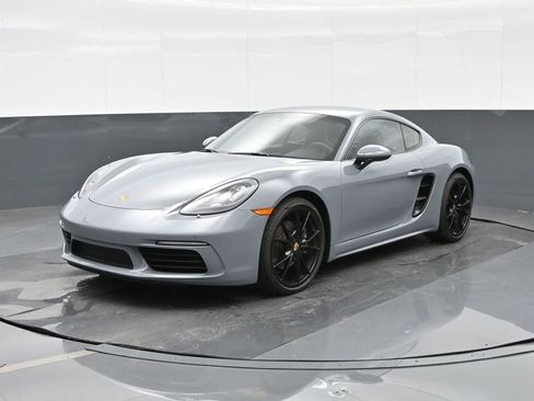 Certified 2024 Porsche 718 Cayman image 11