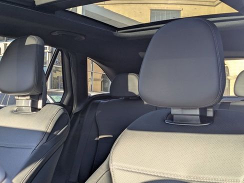 Certified 2025 Mercedes-Benz GLC 300 image 16