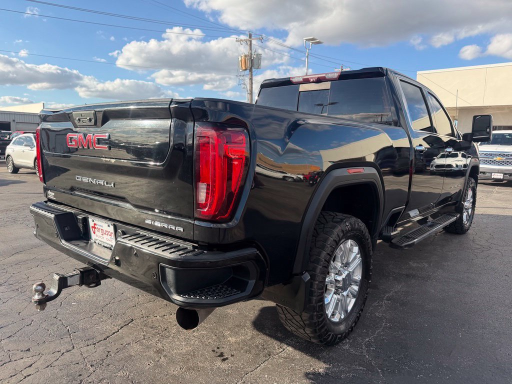 Used 2020 GMC Sierra 2500 Denali w/ Technology Package AWD/4WD image 3
