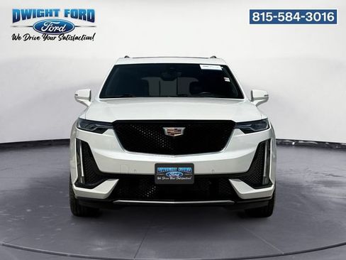 Used 2024 Cadillac XT6 Sport w/ Technology Package AWD/4WD image 8