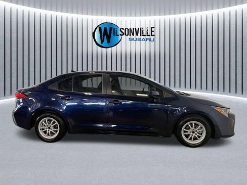 Used 2020 Toyota Corolla LE FWD image 16