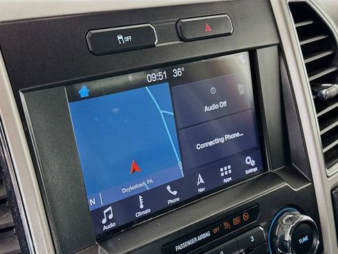 Used 2019 Ford F350 Lariat w/ Chrome Package image 15