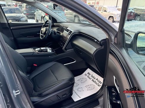 Used 2024 Hyundai Tucson Limited image 34